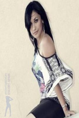Alejandra Ardiente Escort Aranda de Duero